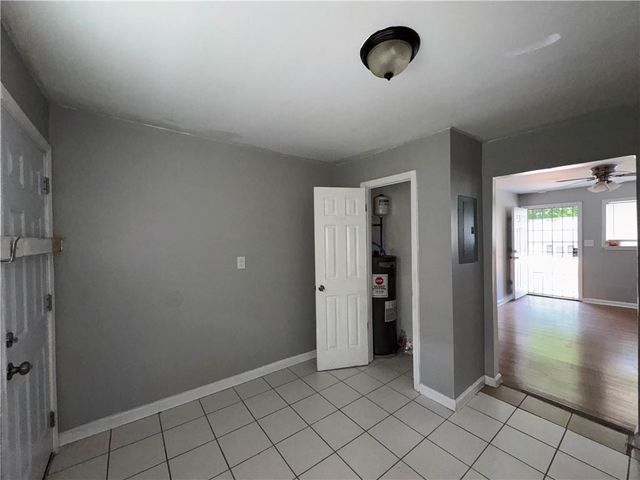 2430 Perry Boulevard NW, Atlanta, GA 30318