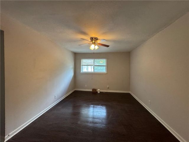 2430 Perry Boulevard NW, Atlanta, GA 30318