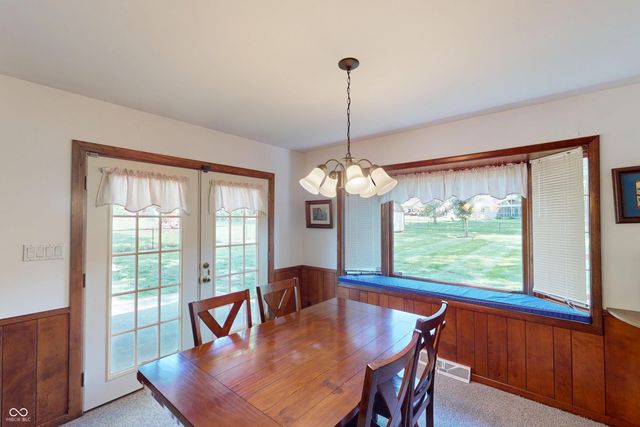 123 E Cragmont Drive, Indianapolis, IN 46227