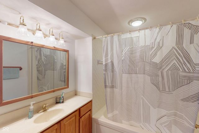 123 E Cragmont Drive, Indianapolis, IN 46227