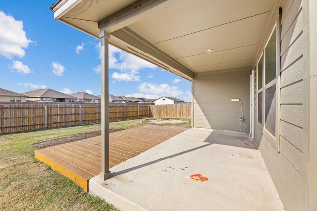 141 Hammond CT, Jarrell, TX 76537