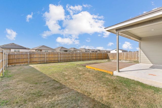 141 Hammond CT, Jarrell, TX 76537