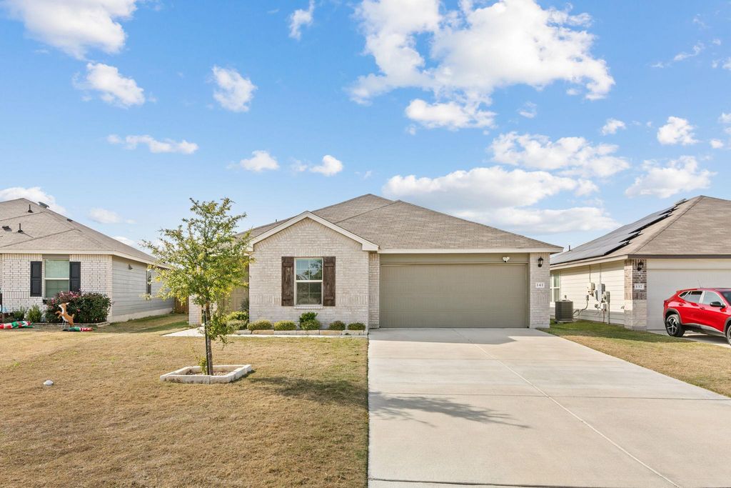 141 Hammond CT, Jarrell, TX 76537