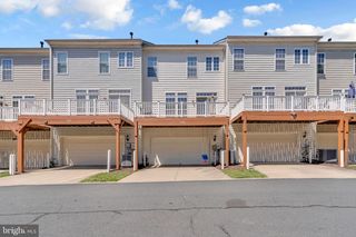 2104 ABBOTTSBURY WAY, Woodbridge, VA 22191