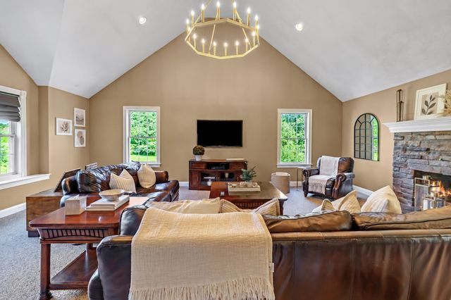 250 Cameron Dr, Dighton, MA 02715