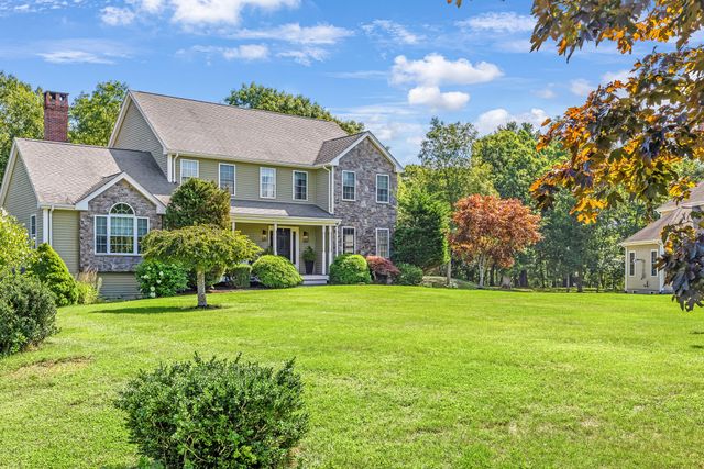 250 Cameron Dr, Dighton, MA 02715
