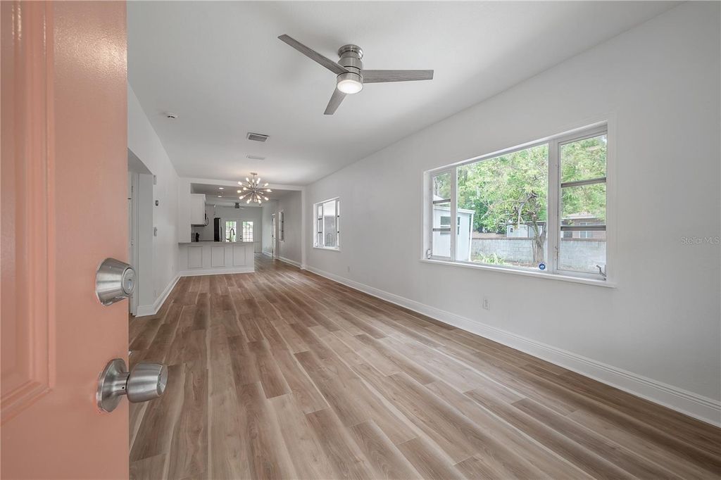 Image 6 of property listing at 4206 N DOWNING AVENUE, Tampa, FL 33603