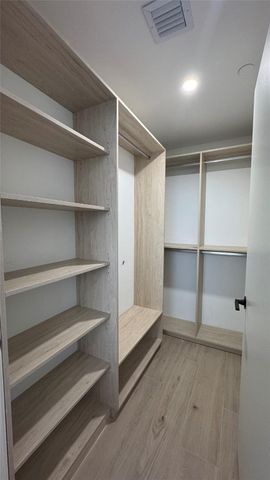 225 N Miami Avenue 3604, Miami, FL 33128