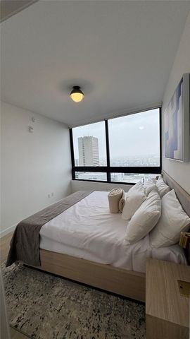 225 N Miami Avenue 3604, Miami, FL 33128