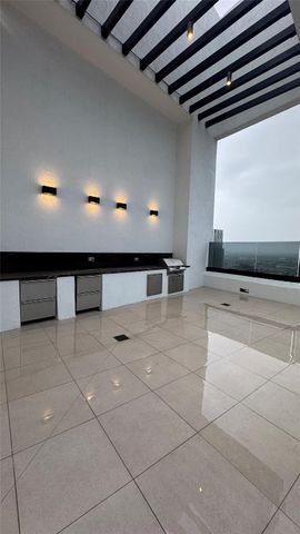 225 N Miami Avenue 3604, Miami, FL 33128