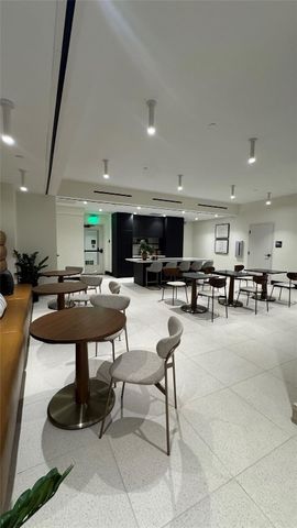 225 N Miami Avenue 3604, Miami, FL 33128