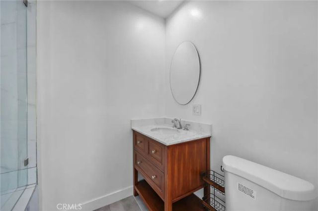 18015 Collins, Encino, CA 91316