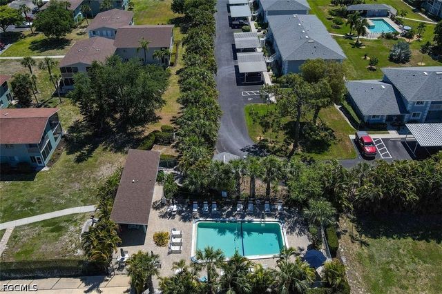 8141 Country RD 203, Fort Myers, FL 33919