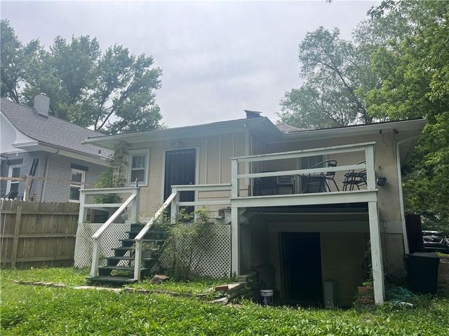 813 N Crysler Avenue, Independence, MO 64050