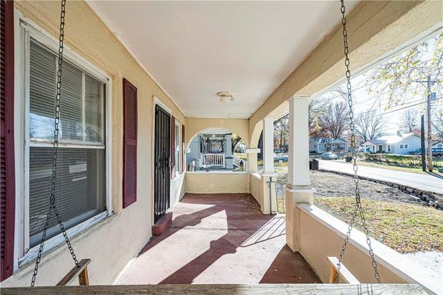 813 N Crysler Avenue, Independence, MO 64050