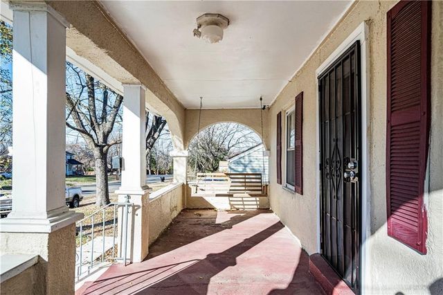 813 N Crysler Avenue, Independence, MO 64050