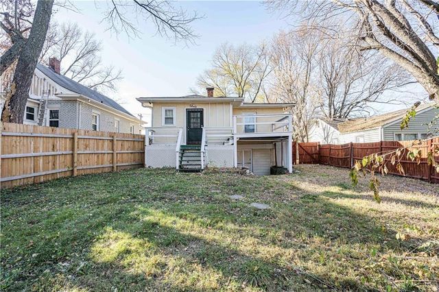 813 N Crysler Avenue, Independence, MO 64050