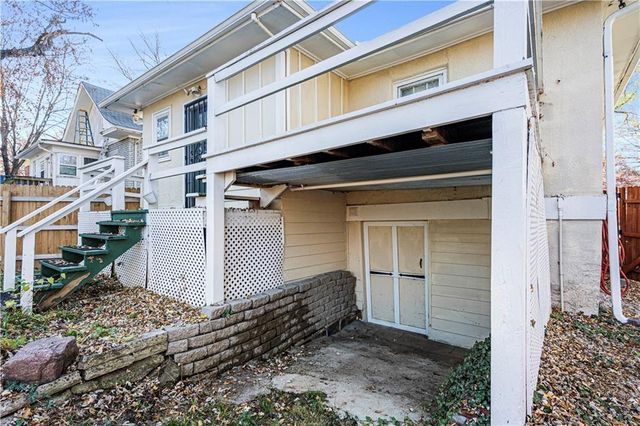 813 N Crysler Avenue, Independence, MO 64050
