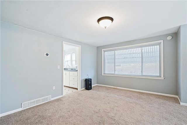 813 N Crysler Avenue, Independence, MO 64050