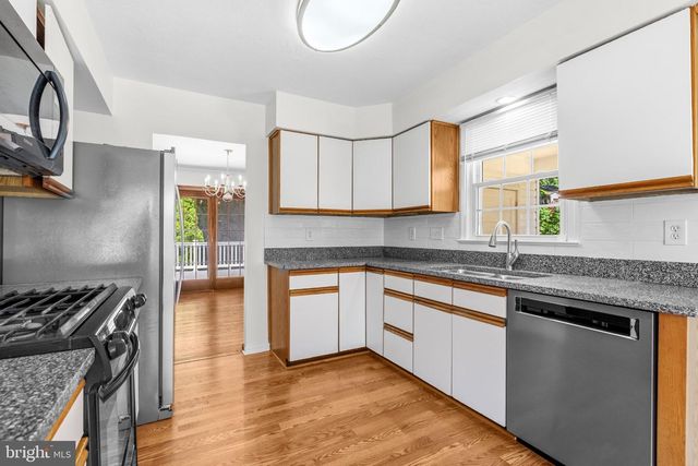 9 DUVALL LN, Gaithersburg, MD 20877