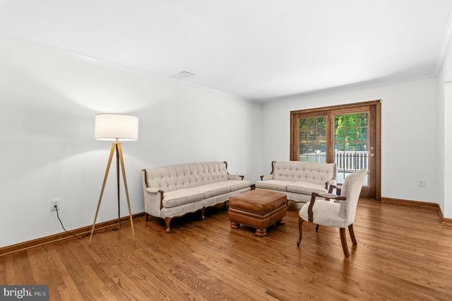 9 DUVALL LN, Gaithersburg, MD 20877