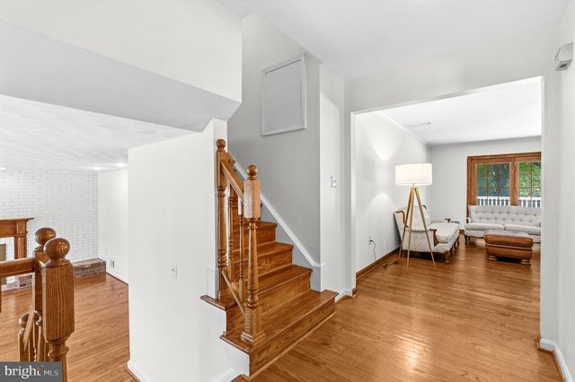 9 DUVALL LN, Gaithersburg, MD 20877