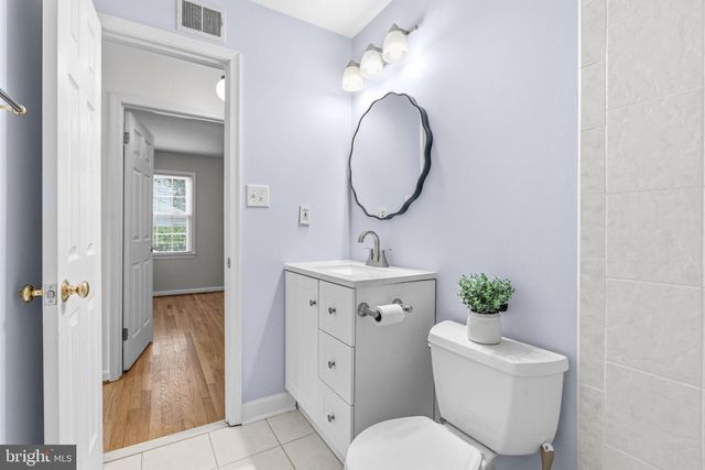 9 DUVALL LN, Gaithersburg, MD 20877