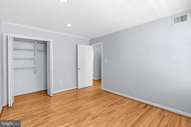 9 DUVALL LN, Gaithersburg, MD 20877