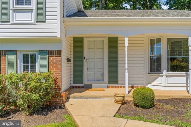 9 DUVALL LN, Gaithersburg, MD 20877