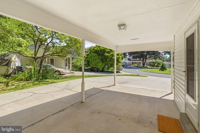 9 DUVALL LN, Gaithersburg, MD 20877