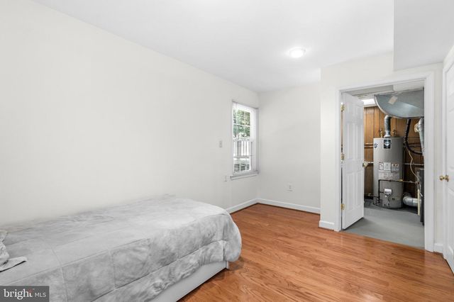 9 DUVALL LN, Gaithersburg, MD 20877