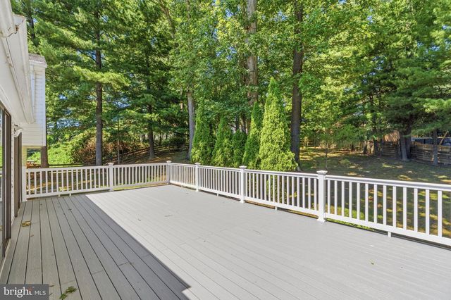 9 DUVALL LN, Gaithersburg, MD 20877