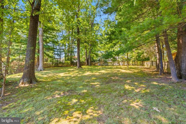 9 DUVALL LN, Gaithersburg, MD 20877