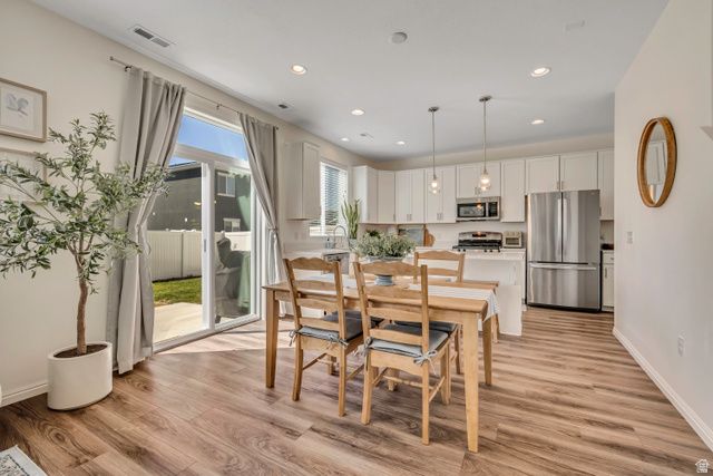 2115 W 3330 S, Syracuse, UT 84075