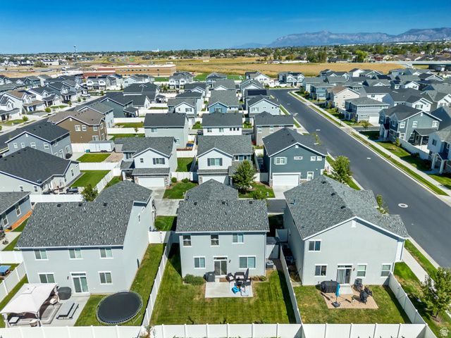 2115 W 3330 S, Syracuse, UT 84075