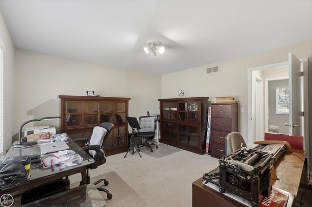 7554 Cedar Creek Drive, White Lake Twp, MI 48383