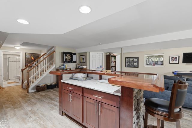 7554 Cedar Creek Drive, White Lake Twp, MI 48383