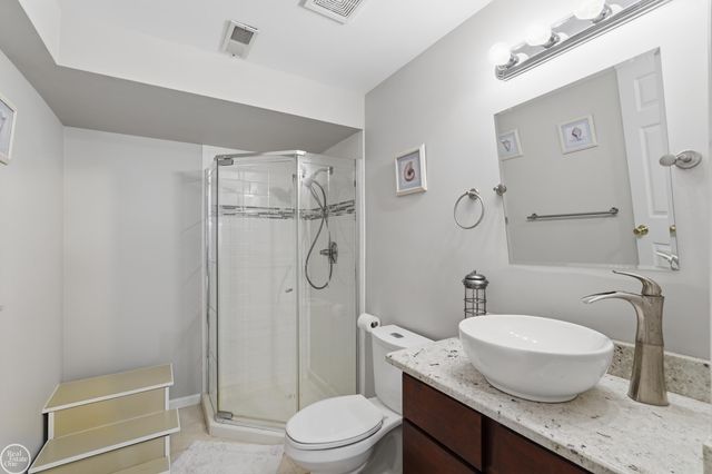 7554 Cedar Creek Drive, White Lake Twp, MI 48383