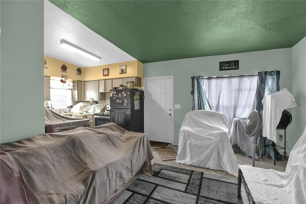 Image 14 of property listing at 1113 S LEE AVENUE, Orlando, FL 32805