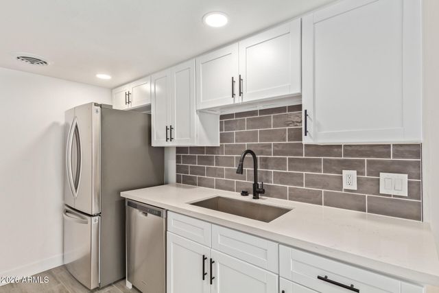 1041 N GRANITE REEF Road, Scottsdale, AZ 85257