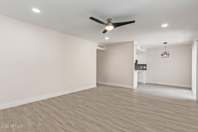 1041 N GRANITE REEF Road, Scottsdale, AZ 85257