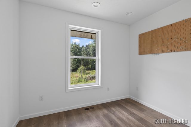 9310 Bluewater Highway, Saranac, MI 48881