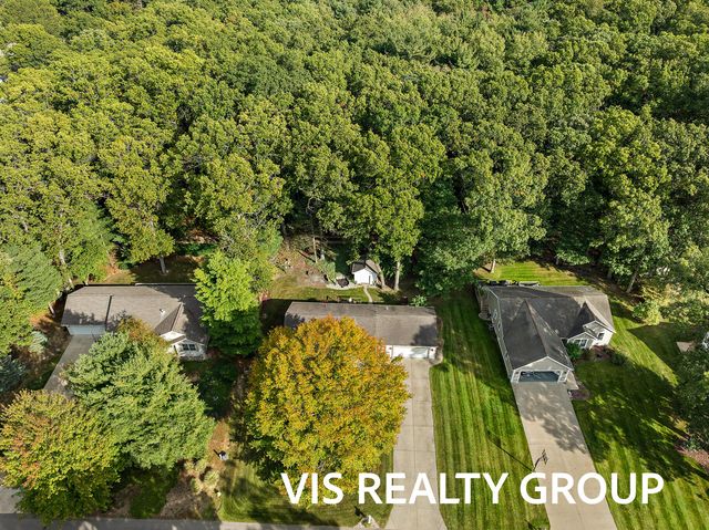 14782 Williams Way, Grand Haven, MI 49417