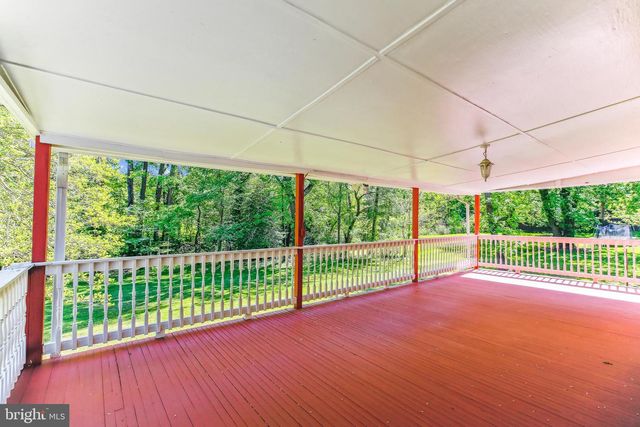 1750 OVERLOOK DR, Silver Spring, MD 20903