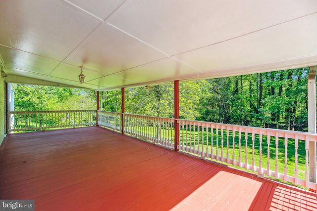 1750 OVERLOOK DR, Silver Spring, MD 20903