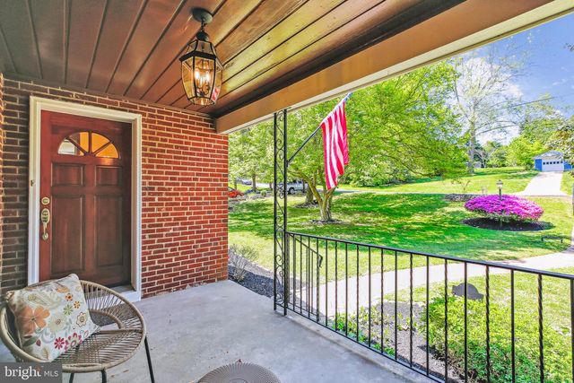 1750 OVERLOOK DR, Silver Spring, MD 20903