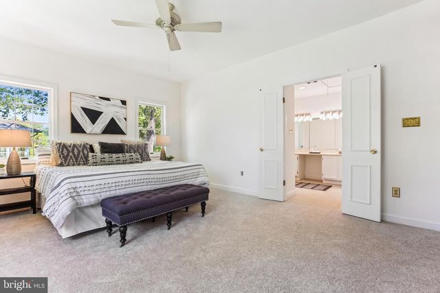 1750 OVERLOOK DR, Silver Spring, MD 20903