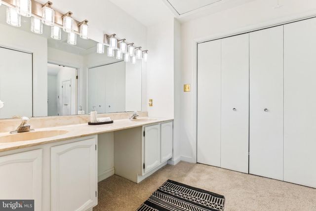 1750 OVERLOOK DR, Silver Spring, MD 20903