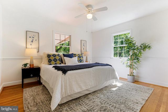 1750 OVERLOOK DR, Silver Spring, MD 20903