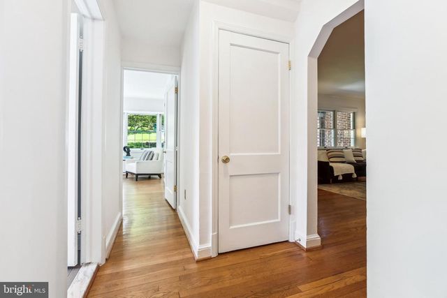 1750 OVERLOOK DR, Silver Spring, MD 20903